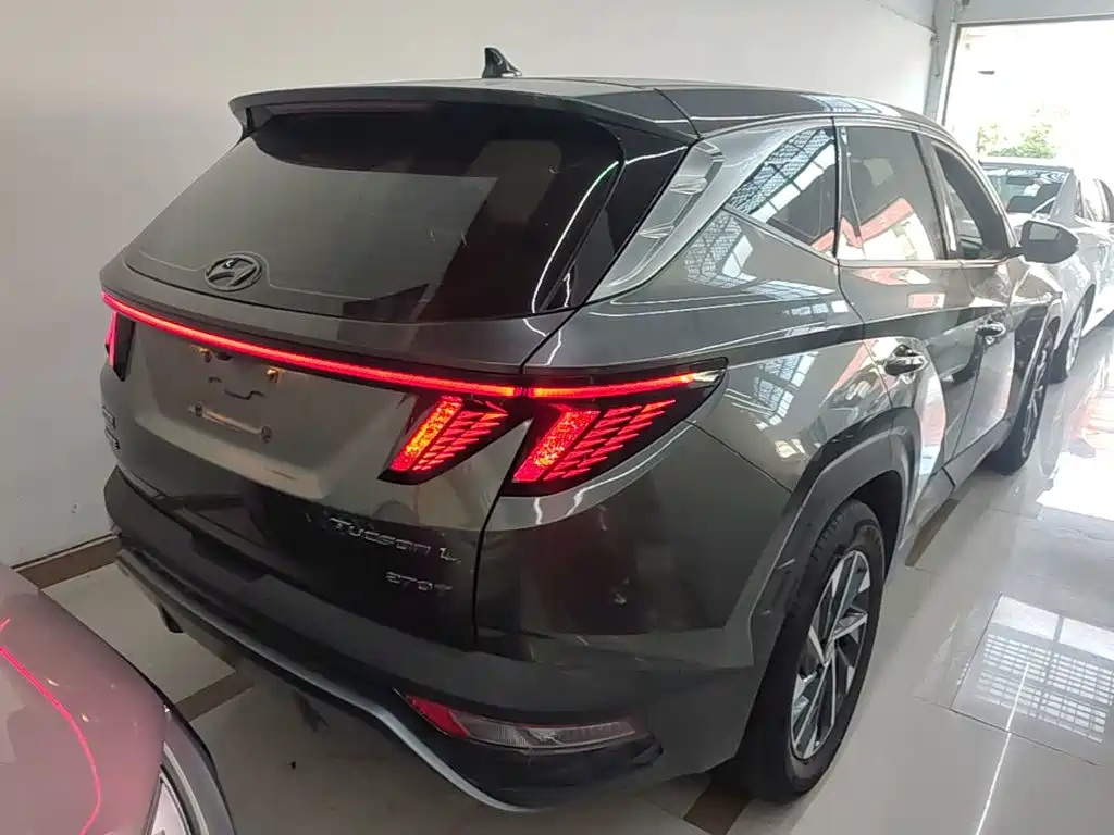 Hyundai Tucson — фото 7