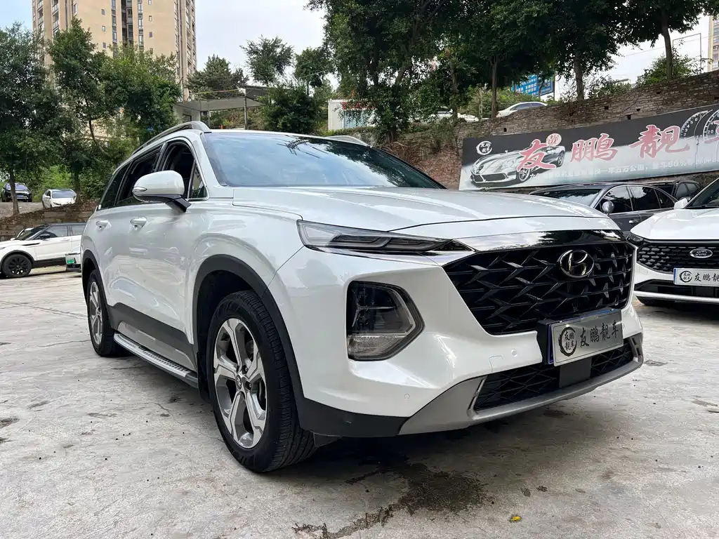 Hyundai Santa Fe — фото 3