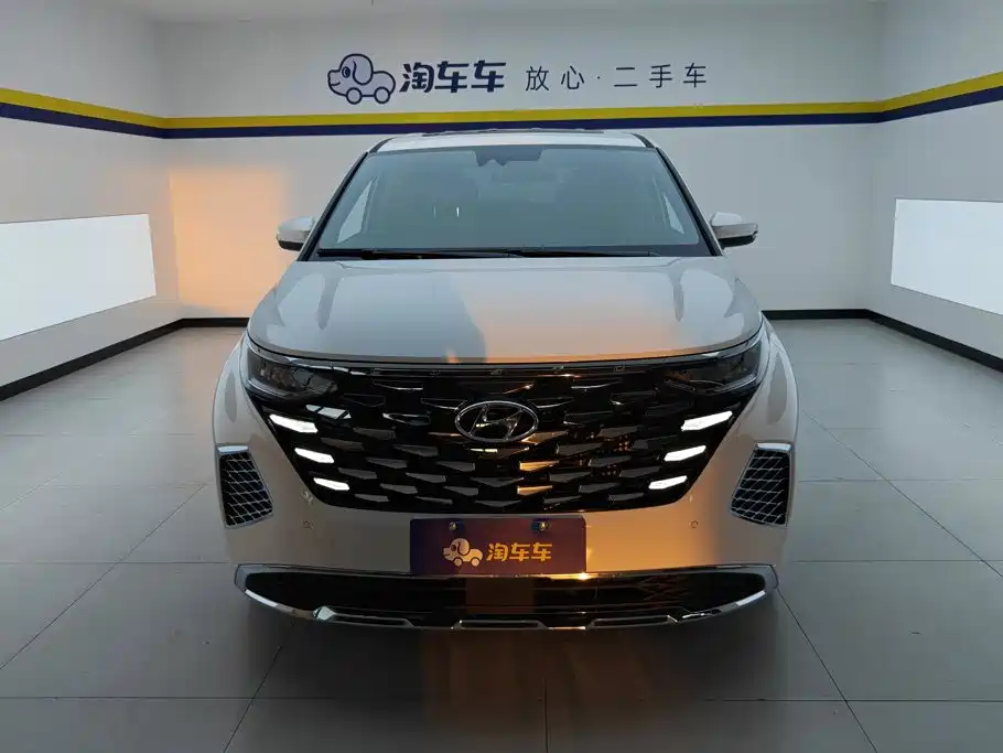 Hyundai Custo — фото 2