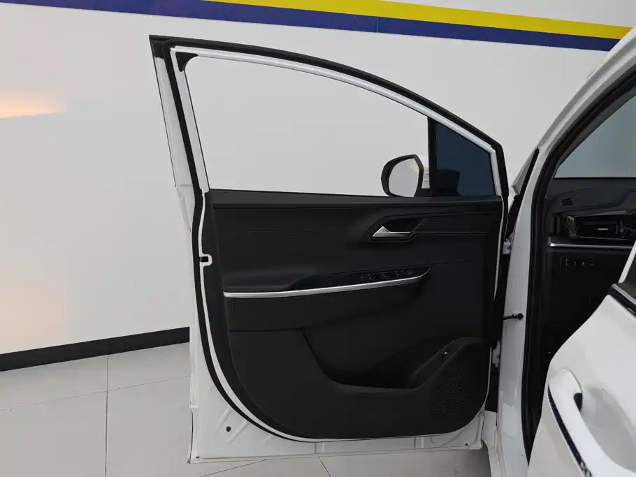 Hyundai Custo — фото 7