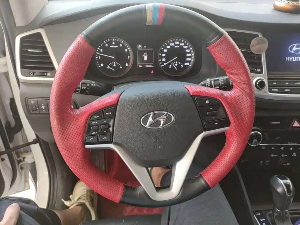 Hyundai Tucson — фото 11