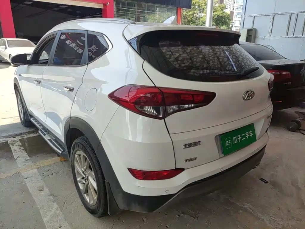 Hyundai Tucson — фото 5