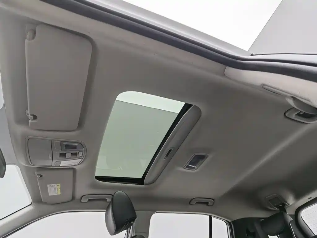 Hyundai ix35 — фото 14