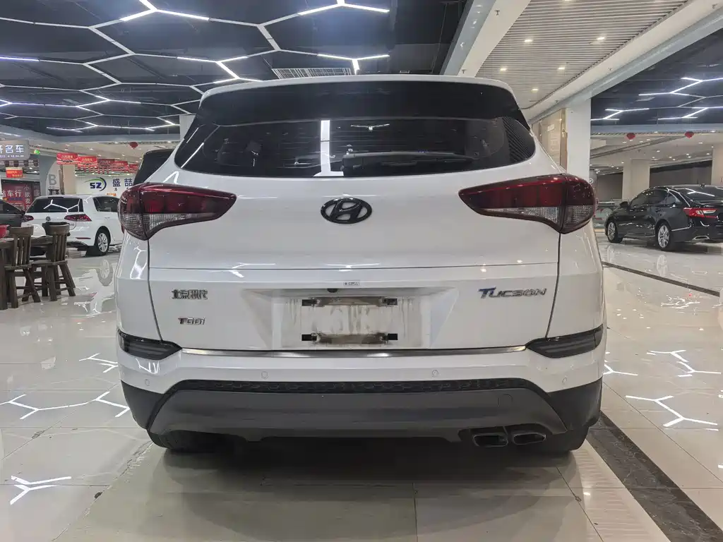 Hyundai Tucson — фото 4