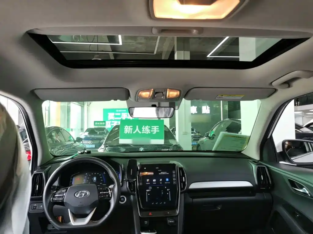 Hyundai ix35 — фото 18
