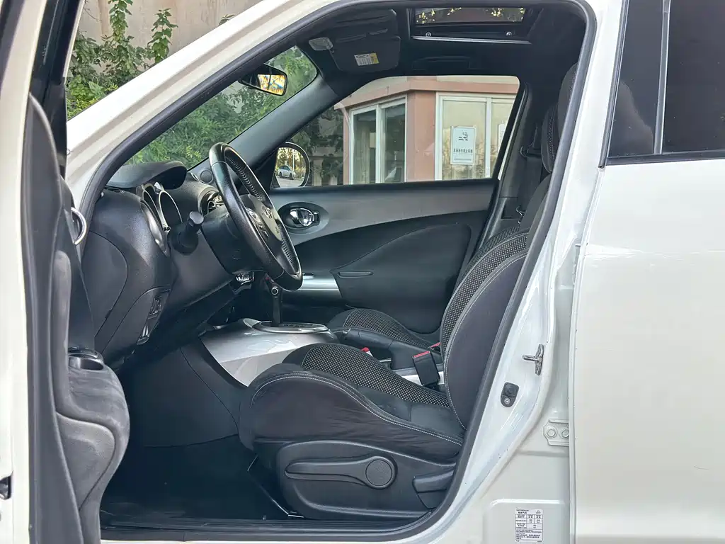 Infiniti ESQ — фото 4