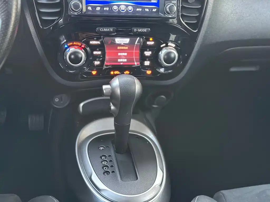 Infiniti ESQ — фото 9