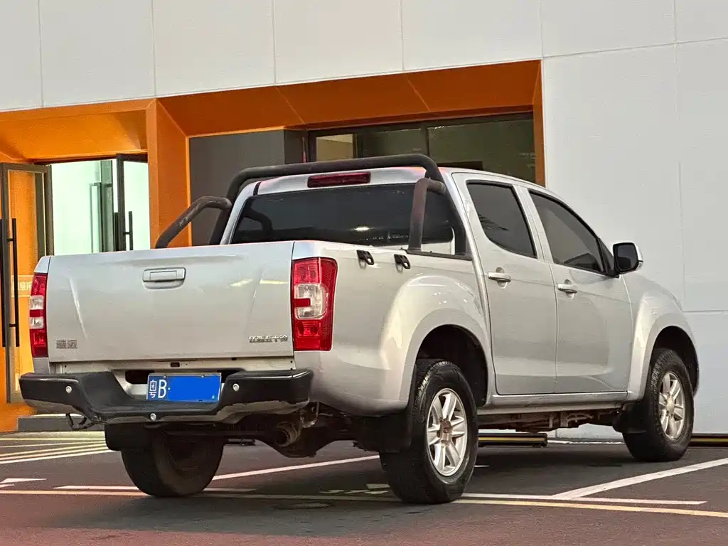 Isuzu RE-MAX Ruimai — фото 11
