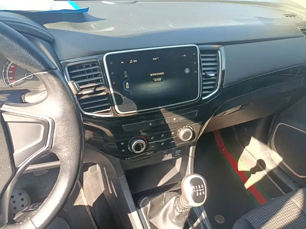 Isuzu Lingtuo — фото 13