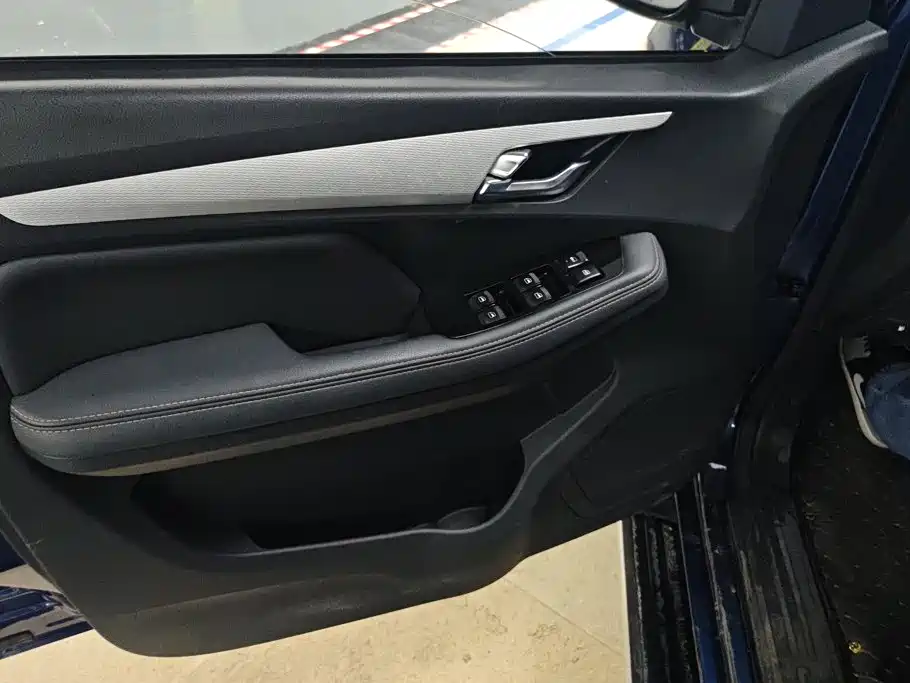Isuzu RE-MAX Ruimai — фото 7