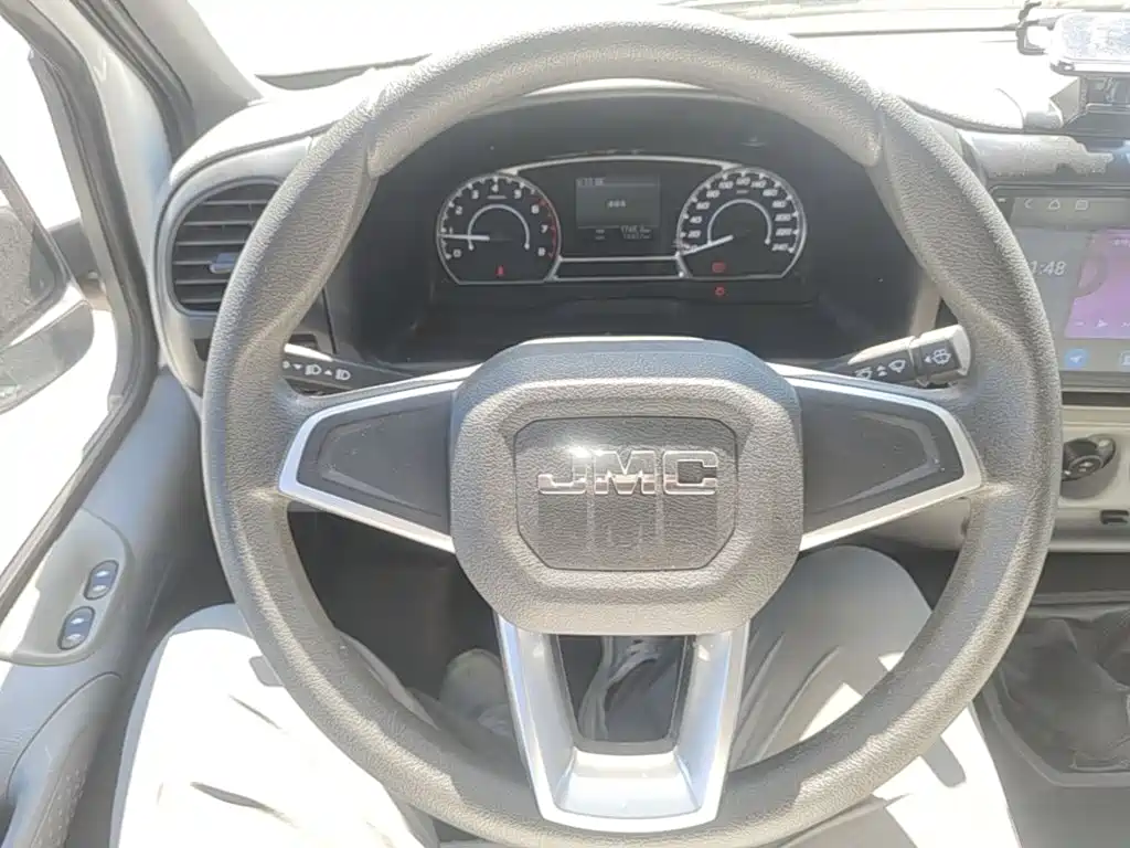 JMC Tesla — фото 11
