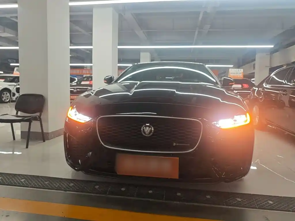 Jaguar XEL — фото 3