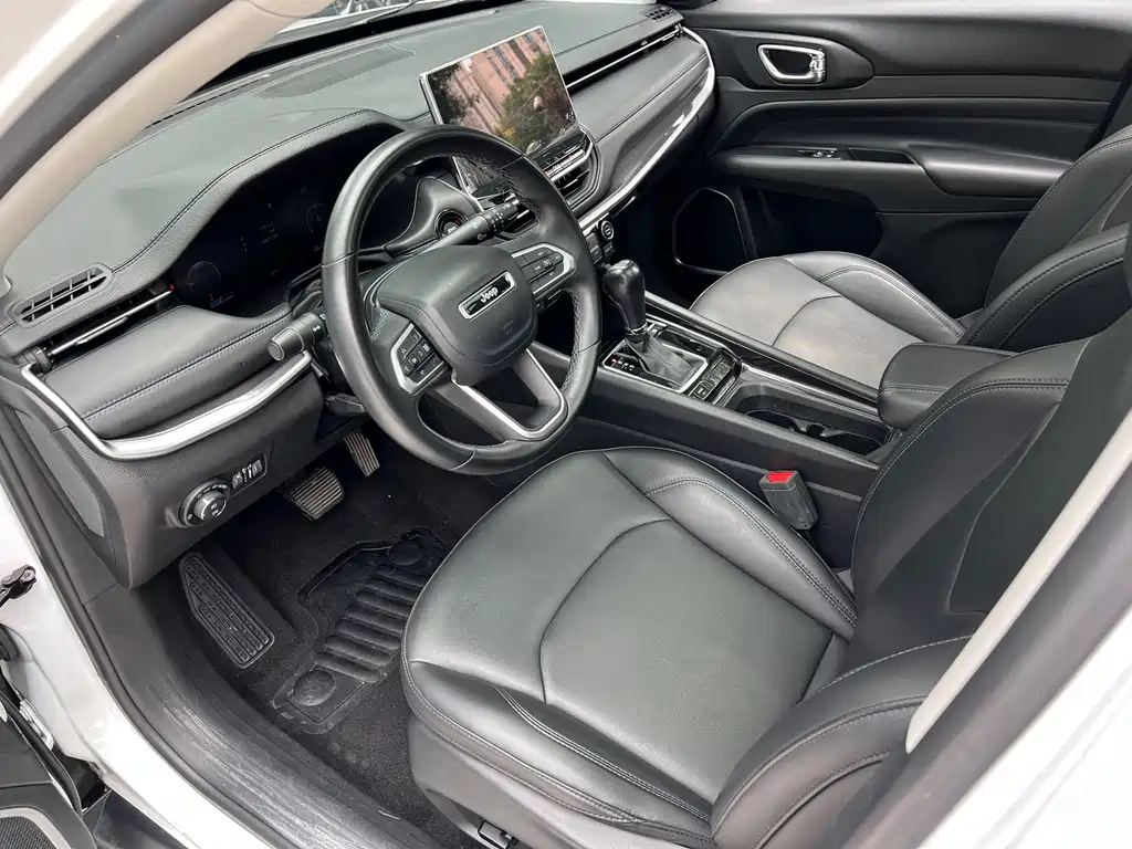 Jeep Compass — фото 8