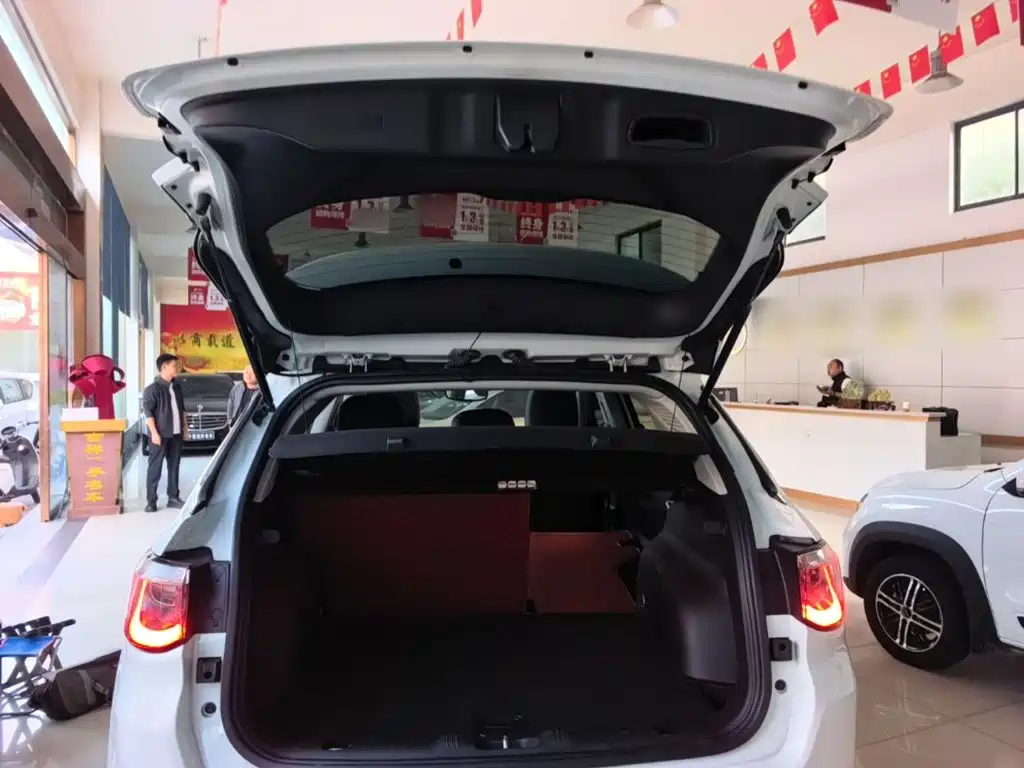 Jeep Compass — фото 19