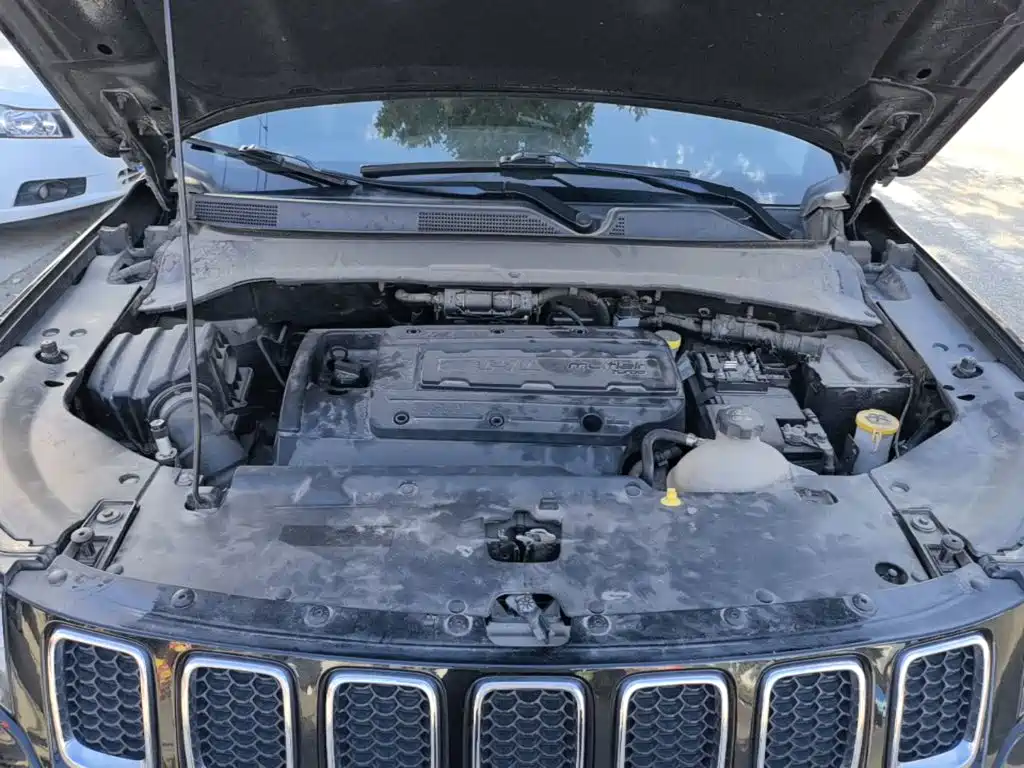 Jeep Compass — фото 20