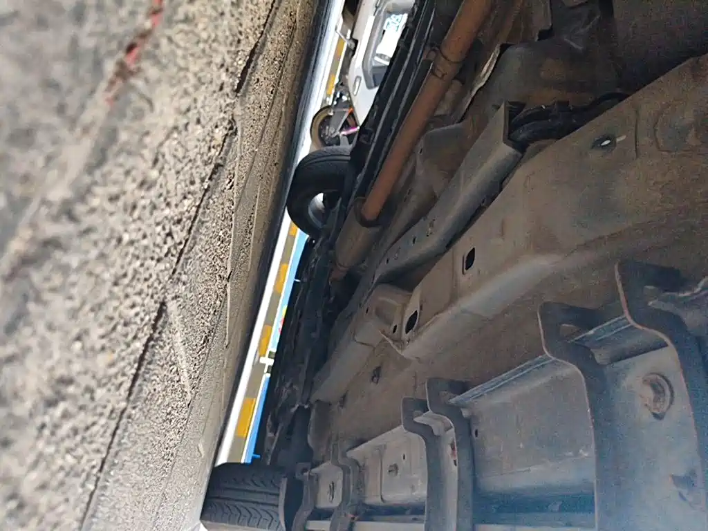 Jeep Compass — фото 18