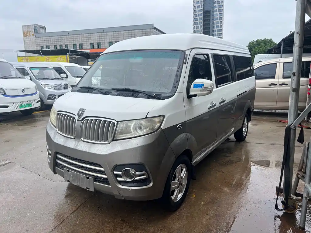 Jinbei Hiace X30L — фото 2