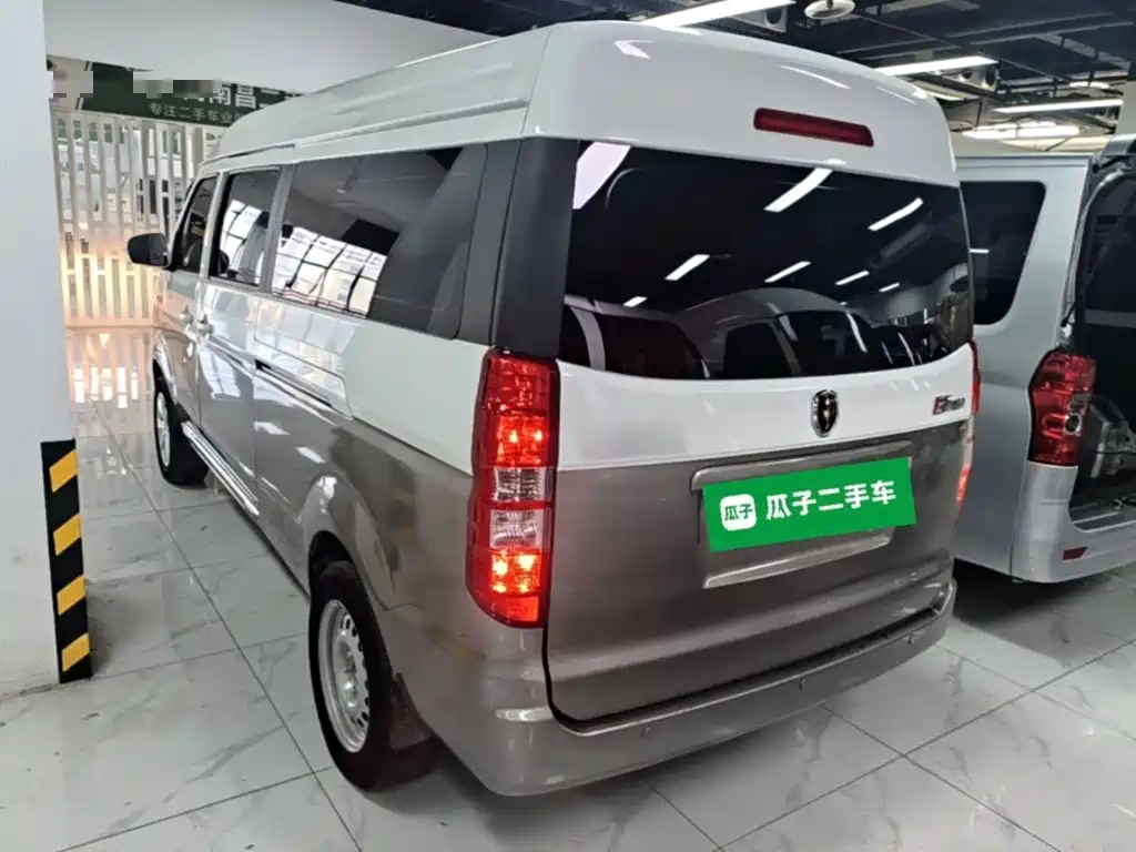 Jinbei Hiace X30L — фото 5