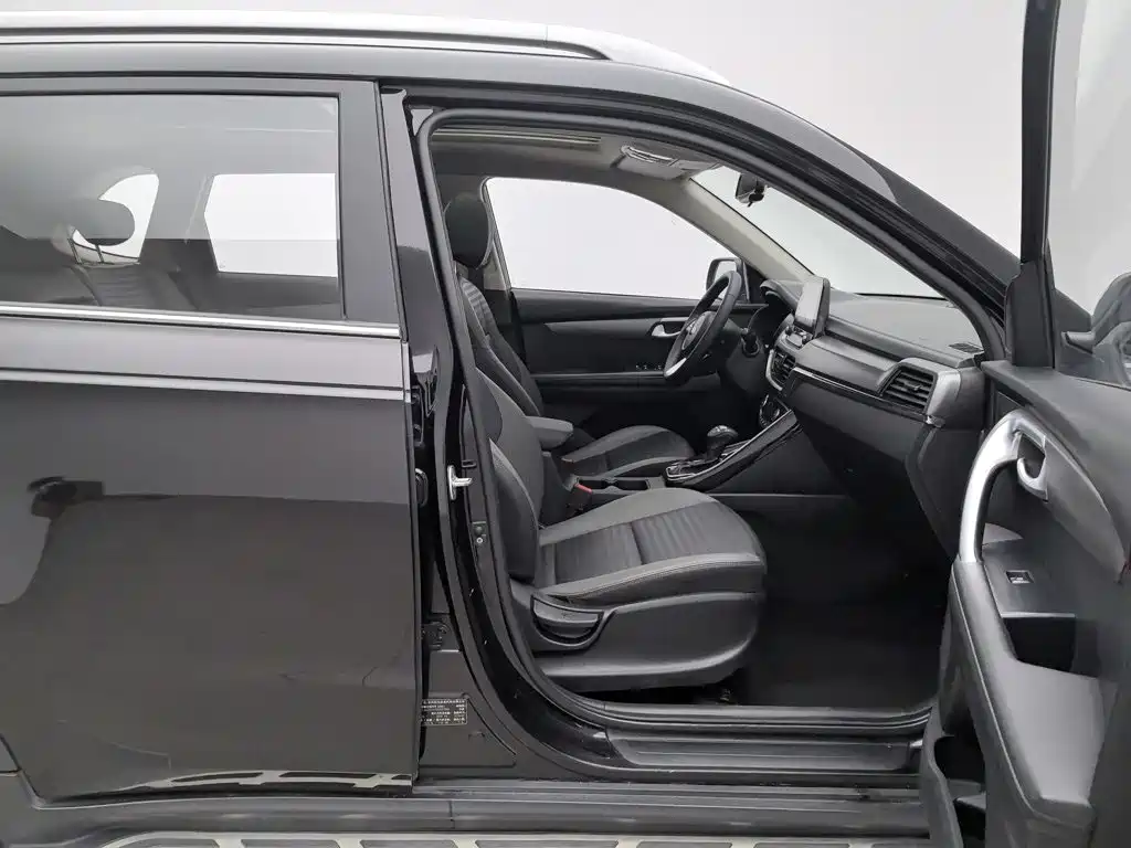 Kia Sportage — фото 23