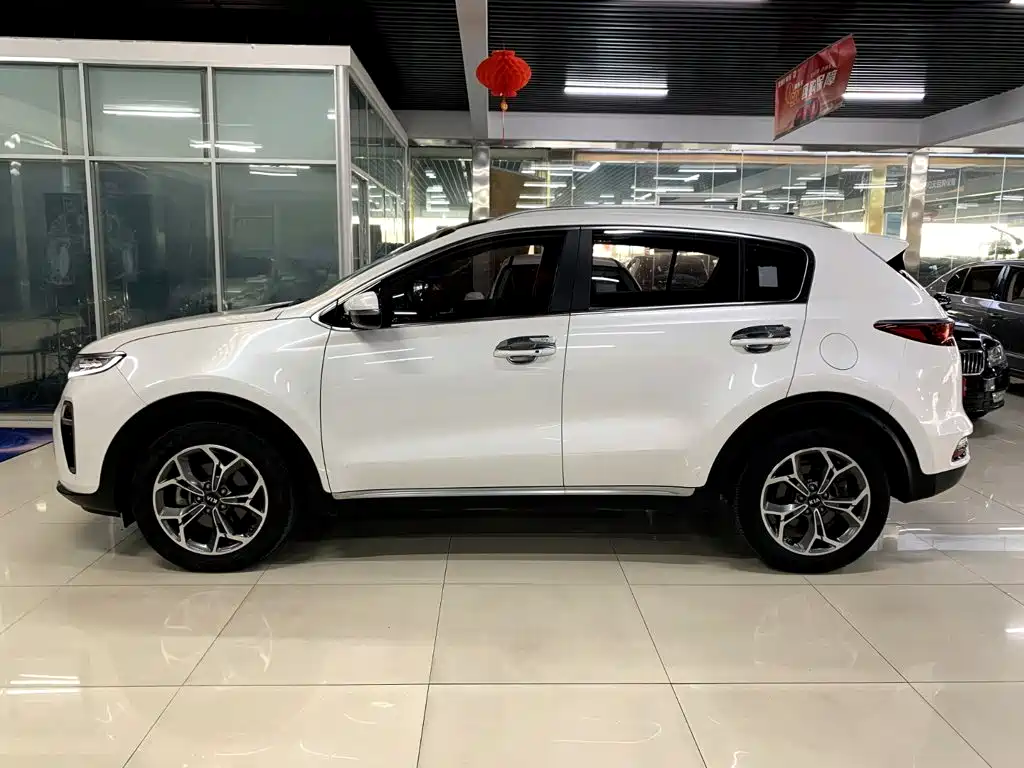 Kia KX5 — фото 3