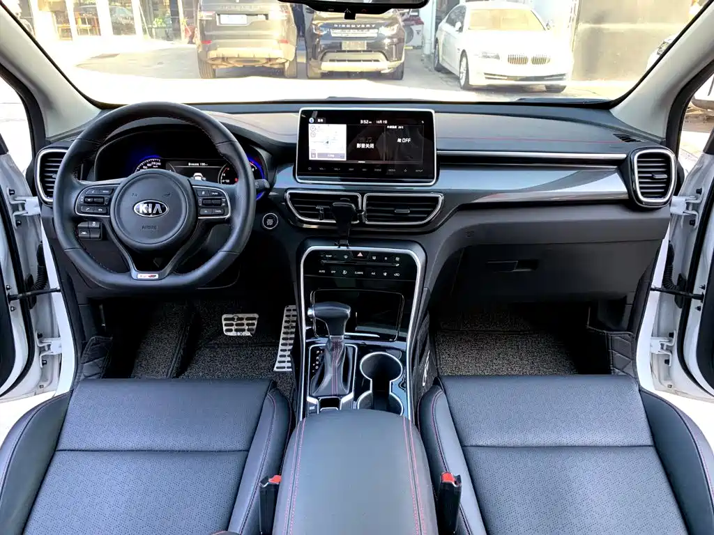 Kia KX5 — фото 6
