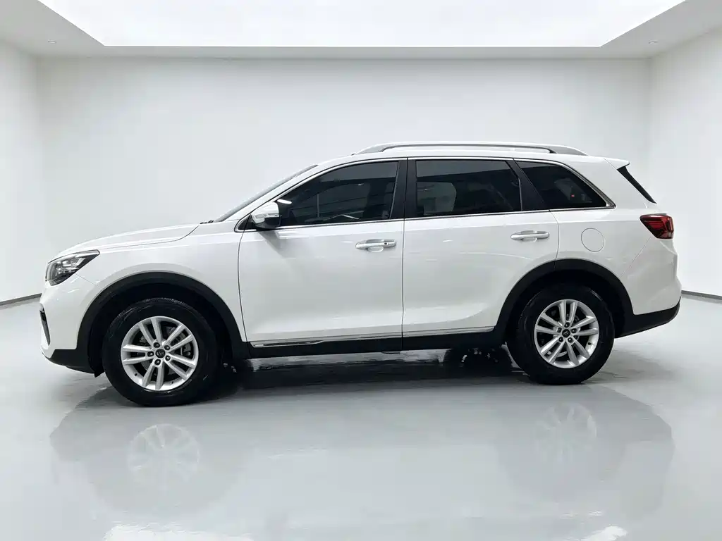 Kia KX7 — фото 15
