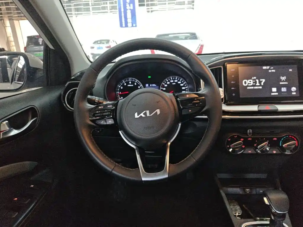 Kia KX1 — фото 11