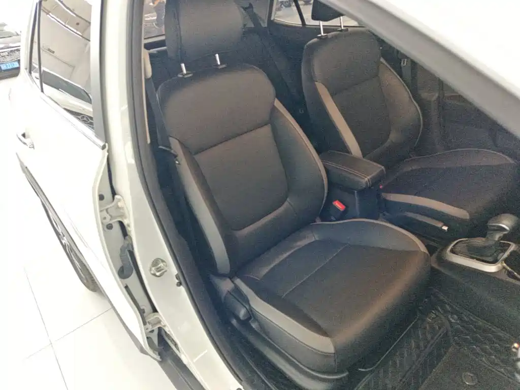 Kia KX1 — фото 25