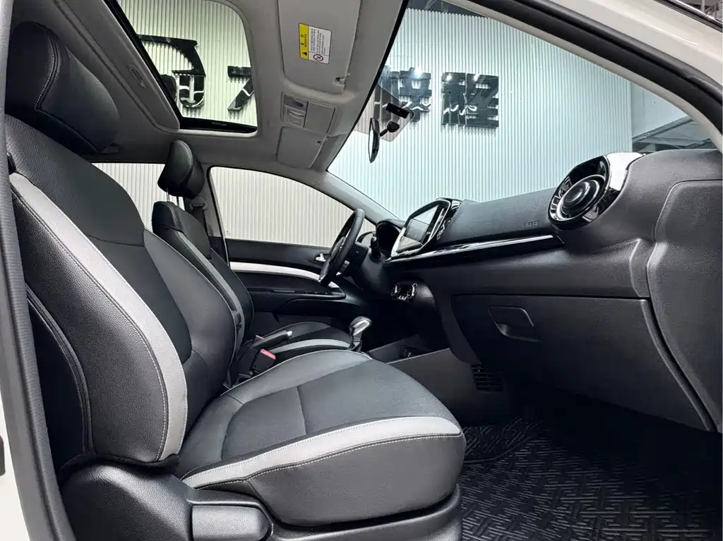 Kia KX1 — фото 10