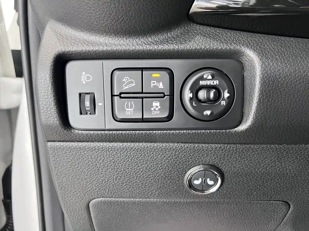 Kia KX1 — фото 8