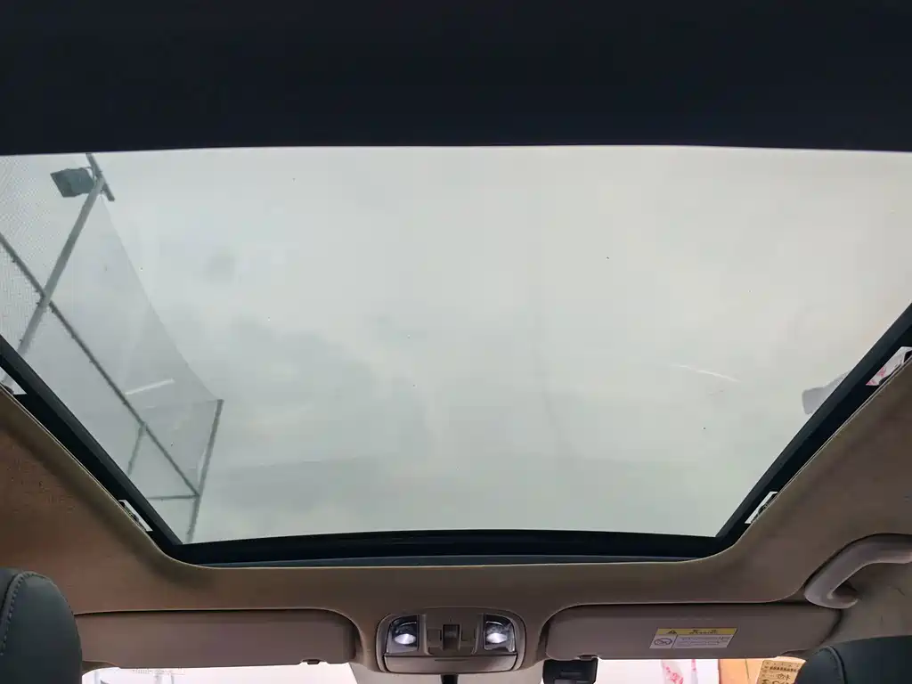Kia Sportage — фото 13