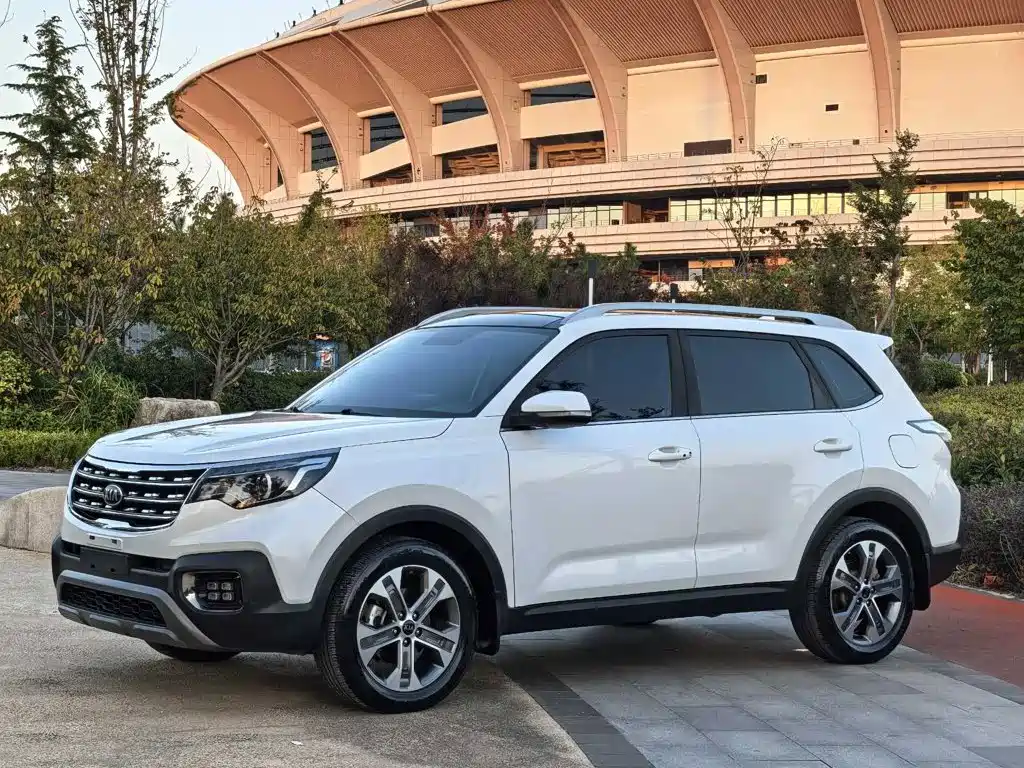 Kia Sportage — фото 3