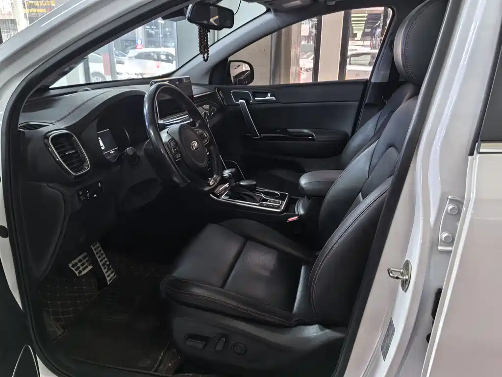 Kia KX5 — фото 6