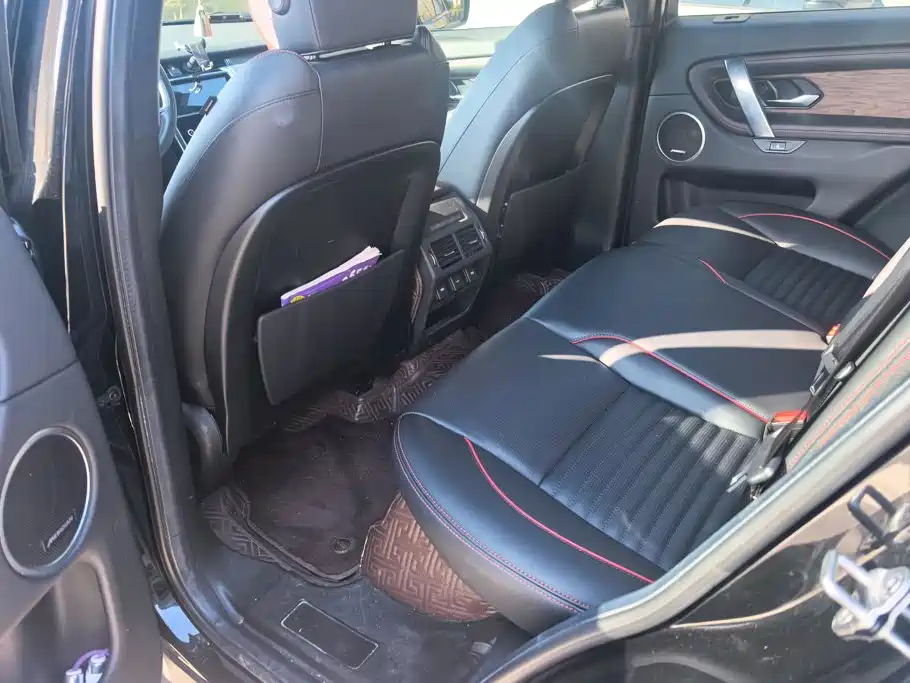 Land Rover Discovery Sport — фото 11