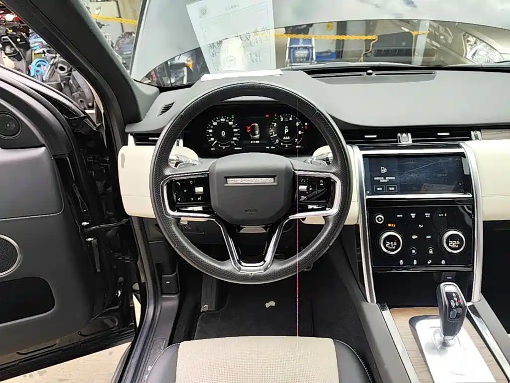 Land Rover Discovery Sport — фото 11