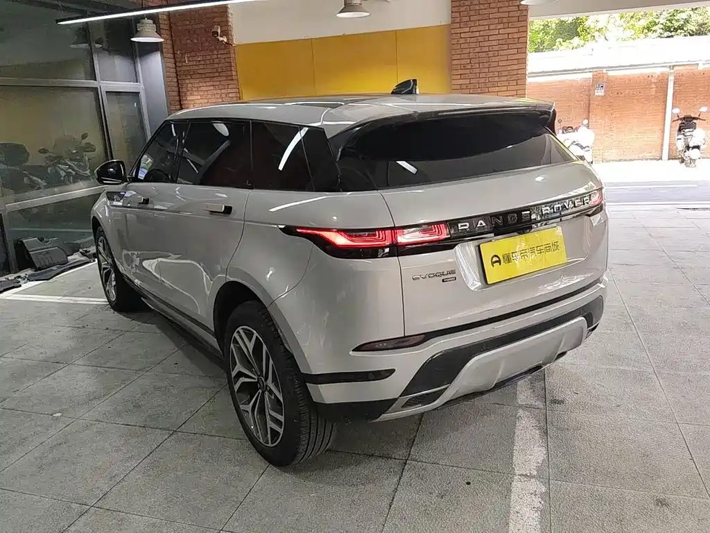 Land Rover Evoque — фото 3