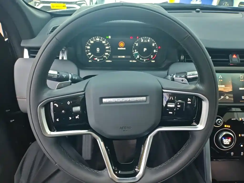 Land Rover Discovery Sport — фото 11