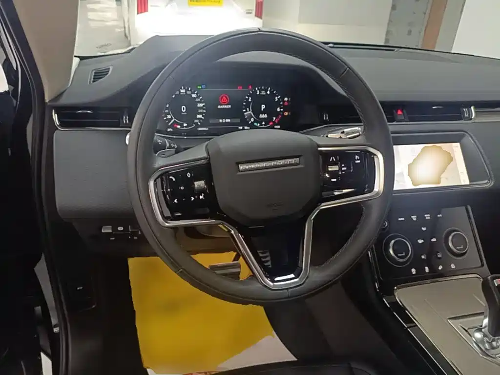 Land Rover Evoque — фото 11