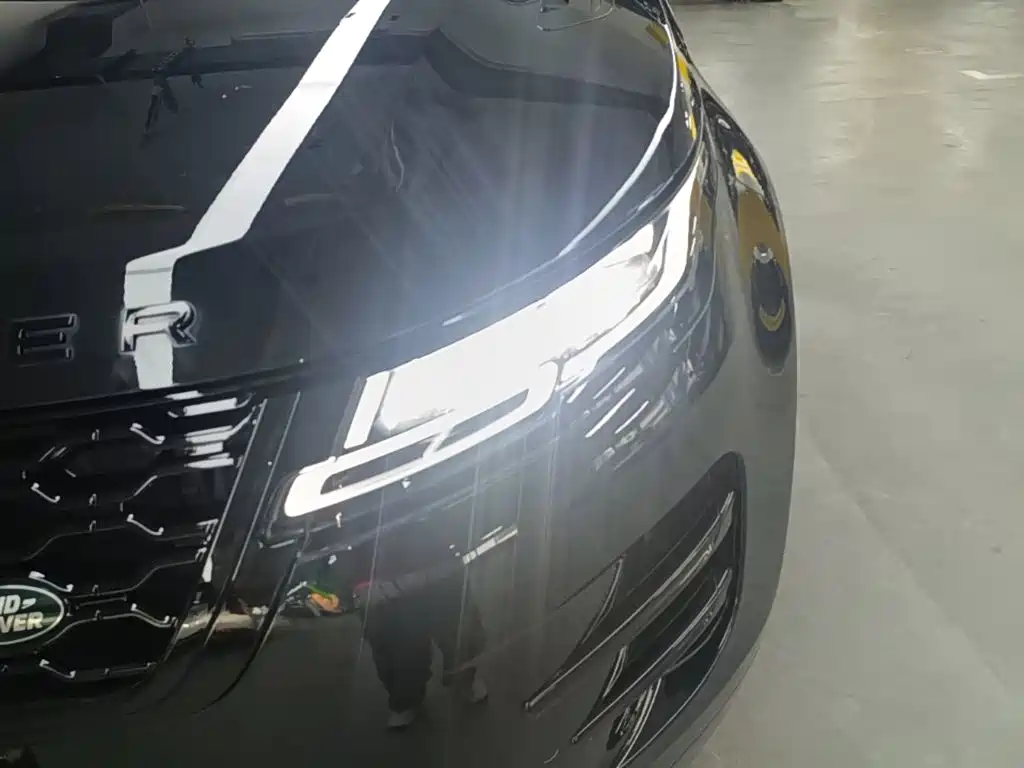 Land Rover Evoque — фото 24