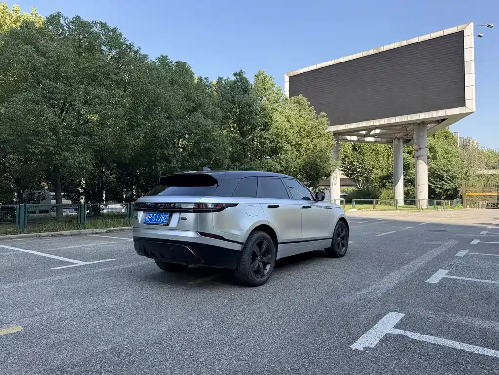 Land Rover Velar — фото 8