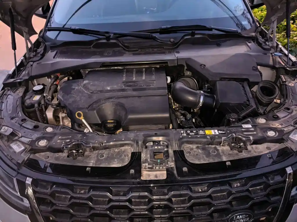 Land Rover Evoque — фото 21