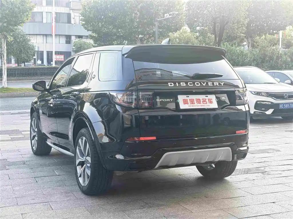 Land Rover Discovery Sport — фото 9