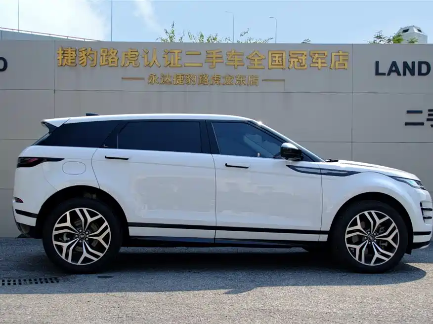 Land Rover Evoque — фото 9