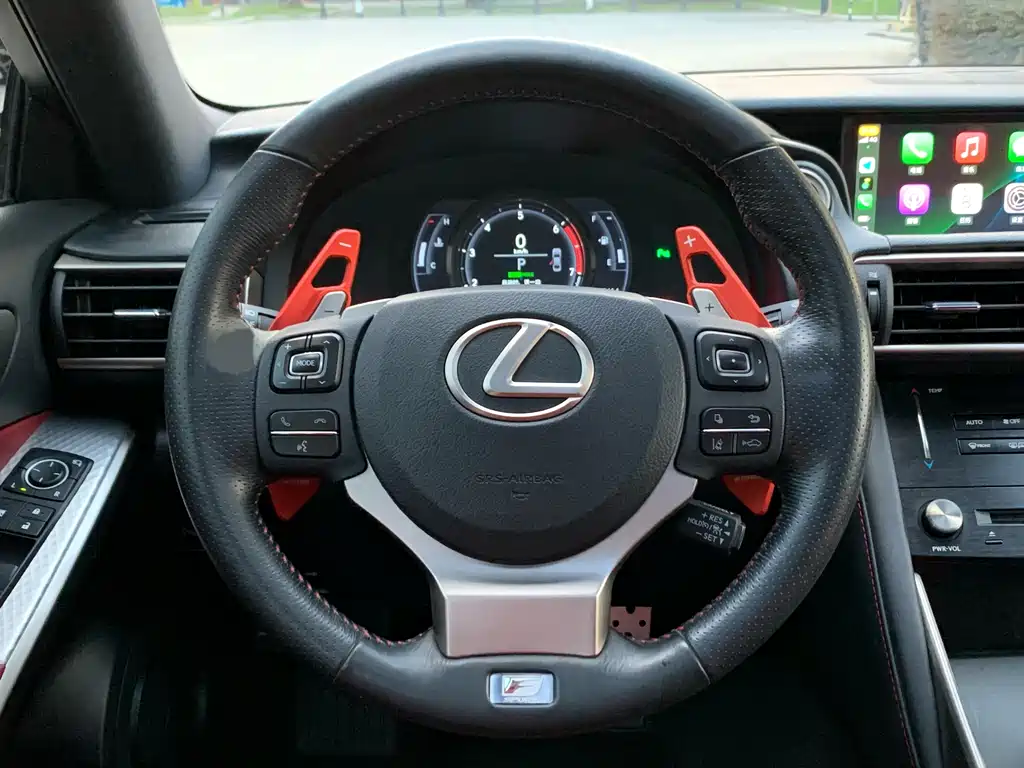 Lexus IS — фото 7