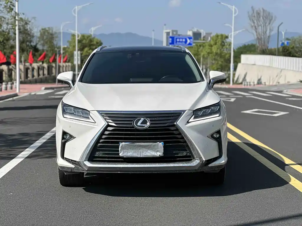 Lexus RX — фото 2