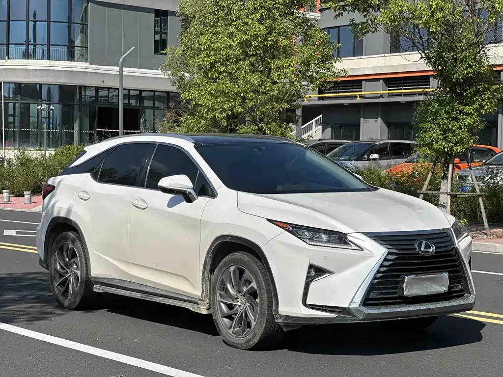 Lexus RX — фото 3