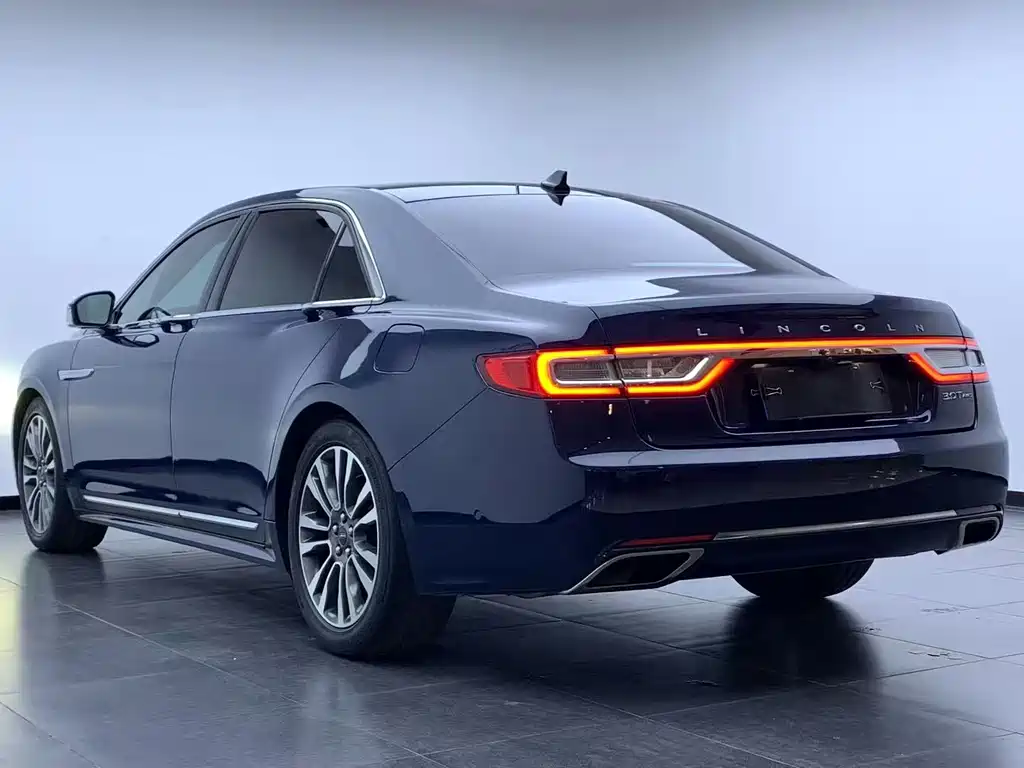 Lincoln Continental — фото 2