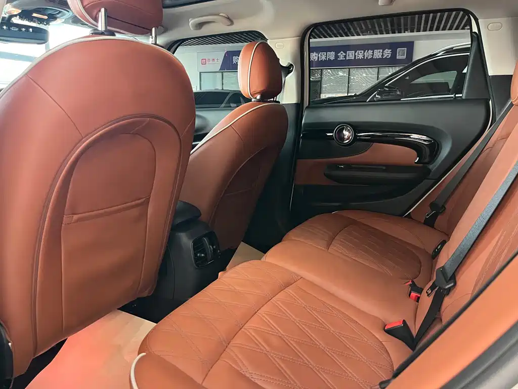 MINI Mini Clubman — фото 7