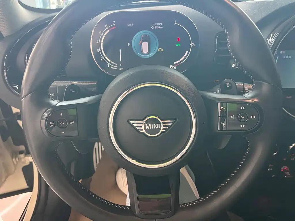 MINI Mini Clubman — фото 8