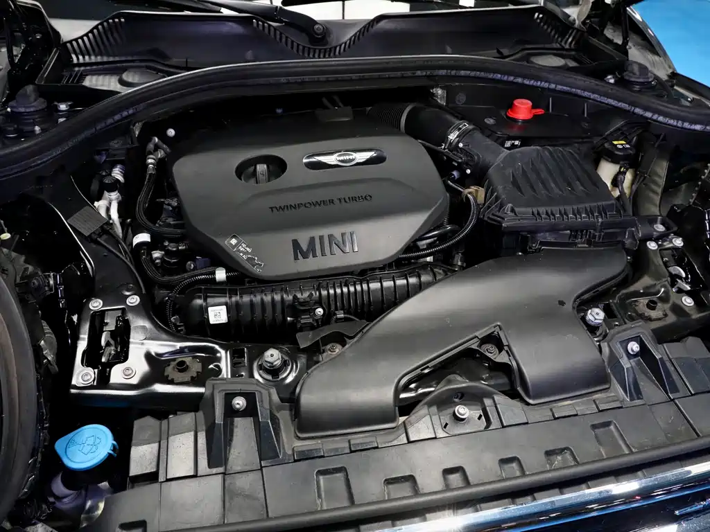 MINI Mini JCW Clubman — фото 4